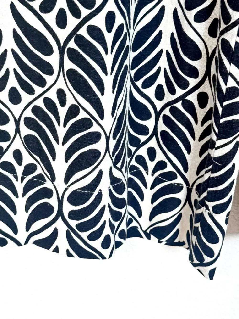 H&M Graphic Leaf Wide Leg Pants Women’s XS Black/White Linen-Blend Monochrome